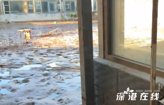 探访密云养老院 洪水退去堆满淤泥 洪水退去后的院子被20厘米厚的淤泥覆盖！ (https://www.astrots.cn/) 热点 第1张